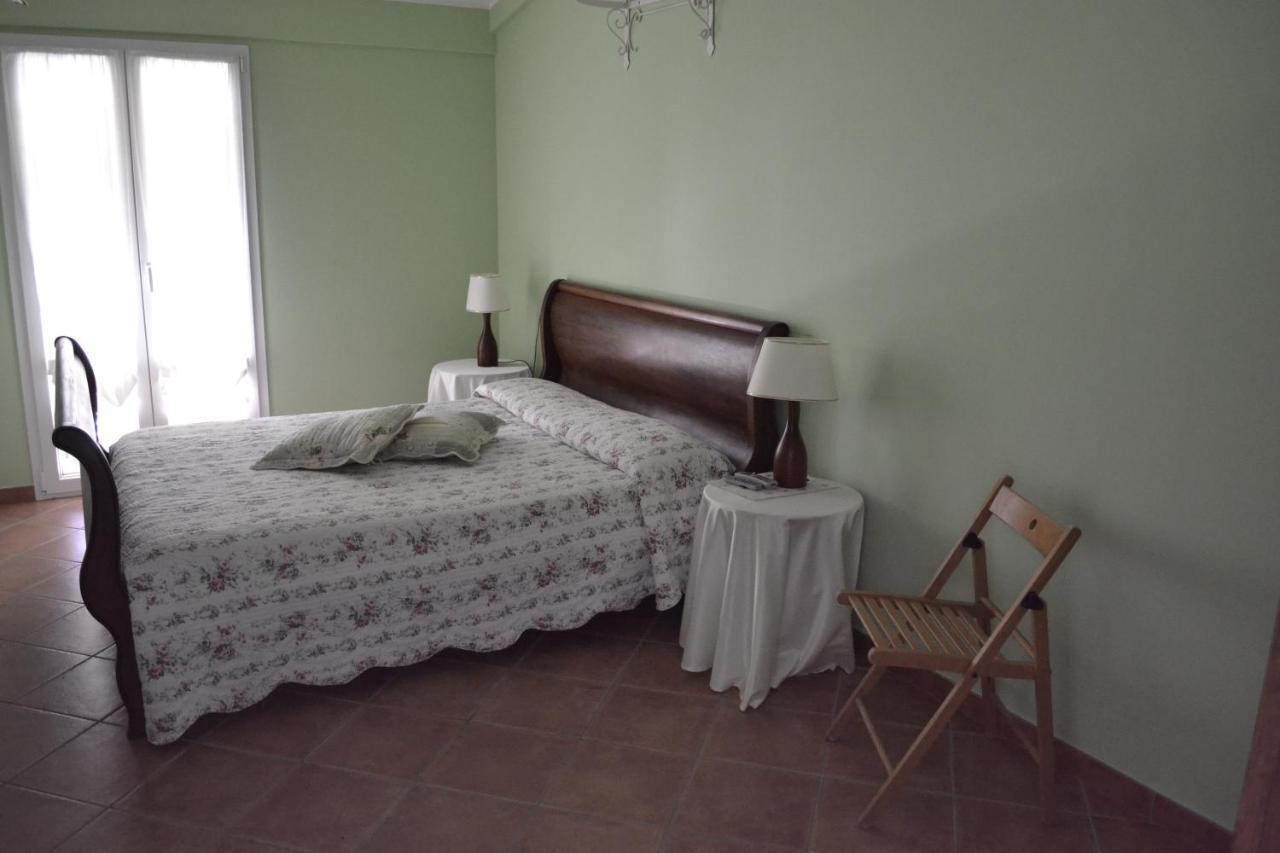 La Tenuta Del Giglio Villa Tavullia Phòng bức ảnh