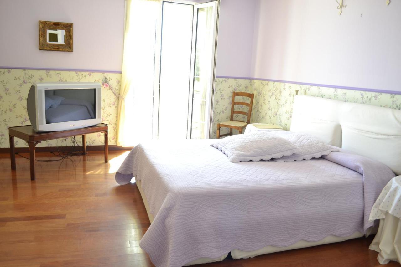 La Tenuta Del Giglio Villa Tavullia Phòng bức ảnh